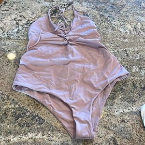 Tavik XL swimsuit NWOT